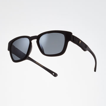 MILTON -Black